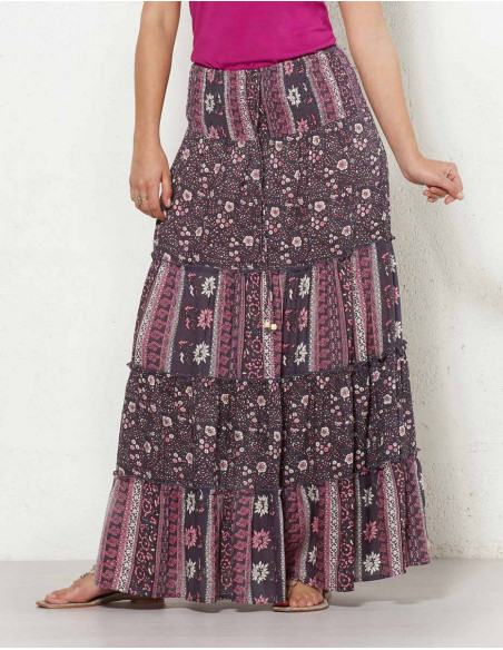 Light and bohemian long skirt