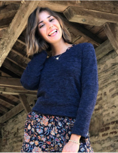 Basic mottled sweater with...