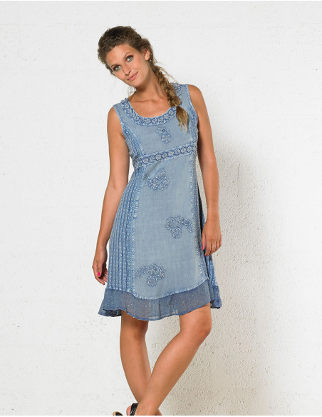 Robe romantique brodée stone washed