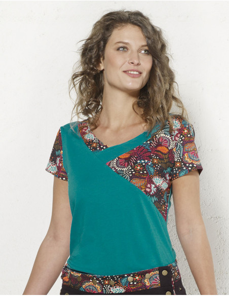 T-shirt coloré et féminin