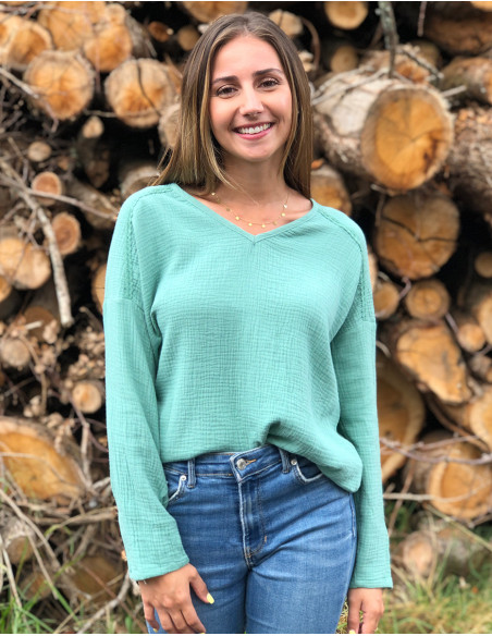 Basic loose blouse in cotton gauze