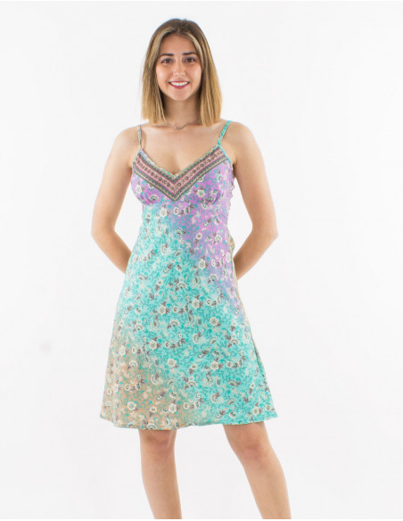 Robe courte d'été motifs fleurs pastels