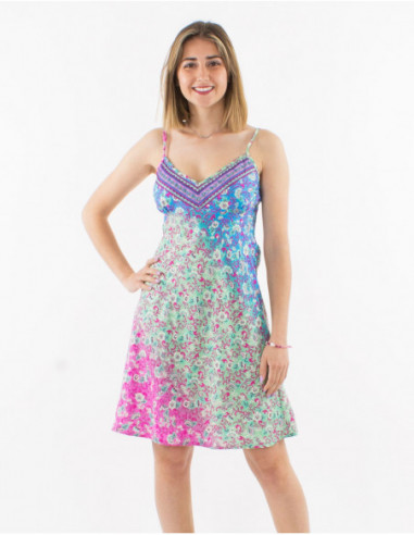Robe courte d'été motifs fleurs pastels