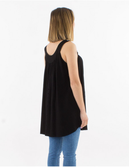 Basic tunic embroidered and openwork