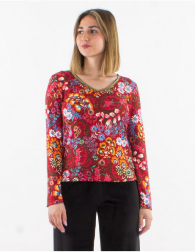 Women's blouse in original soft floral fabric in burgundy red