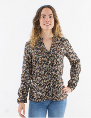 Women's autumnal flowing shirt with chic black flower print