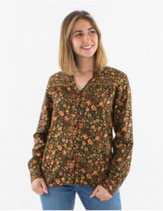 Chic feminine button-down blouse for autumn with romantic gold floral print