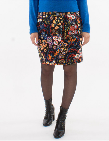 Original floral short skirt for winter with black motif