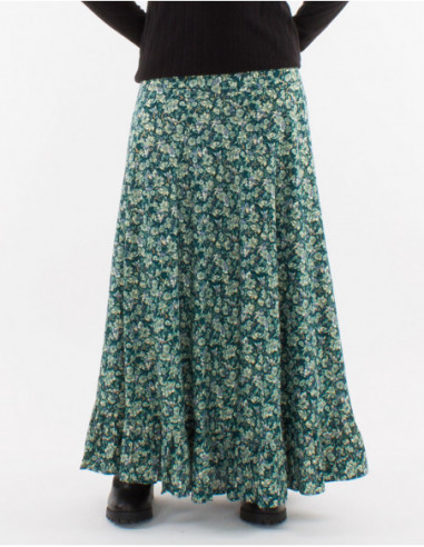 Long flowing skirt in gold, romantic motif, small emerald-green flowers
