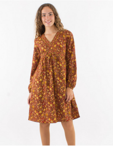 Robe courte originale pour l'hiver 2023 à motif fleuri doré chic rouge bordeaux