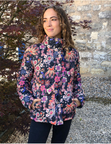 Doudoune courte à capuche chic bohème pour femme motif romantique