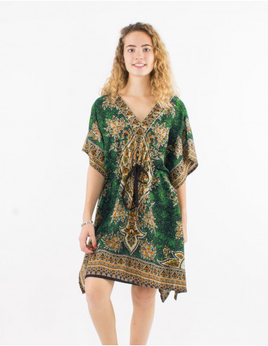 Robe courte originale baba cool à imprimé baroque vert