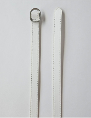 Ceinture fine basique boucle argentée