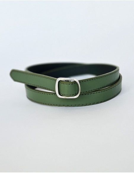 Basic silver buckle belt
