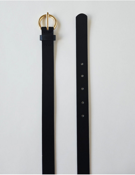 Basic gold buckle belt