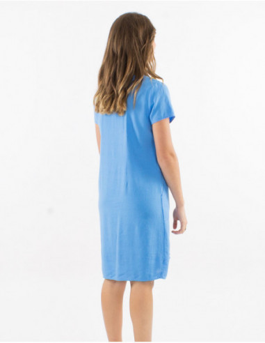 Plain dress with short sleeves