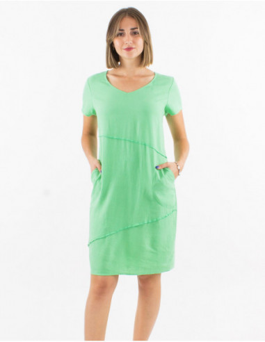 Plain dress with short sleeves