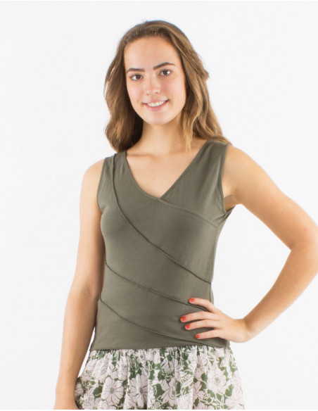 Plain cotton tank top with seams