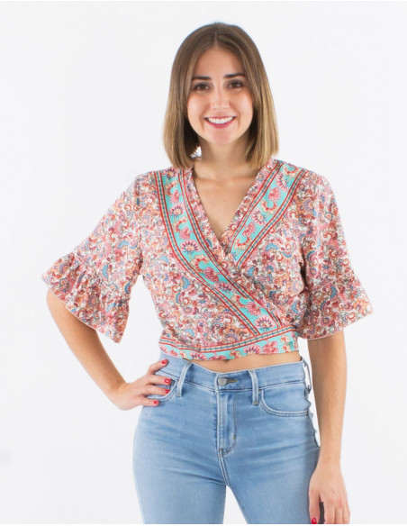 Floral ruffled crop top