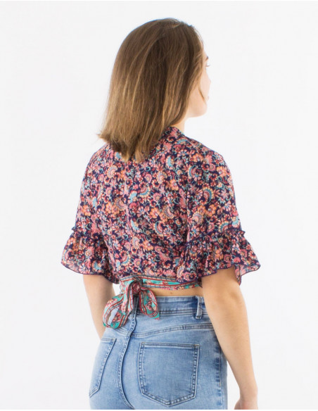 Crop top cache cœur fleuri à volants