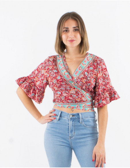 Floral ruffled crop top