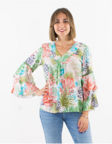 Tropical blouse with ruffled sleeves