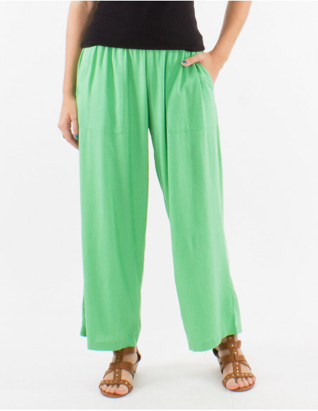 Fluid summer pants in linen