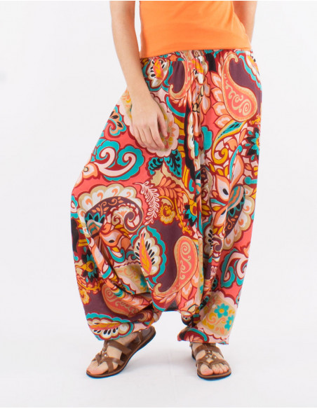 Cool baba saroual in colorful arabesque