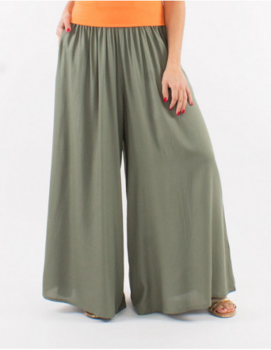Comfortable extra-wide pants