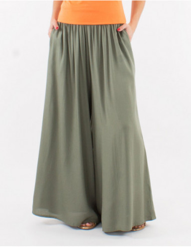 Comfortable extra-wide pants
