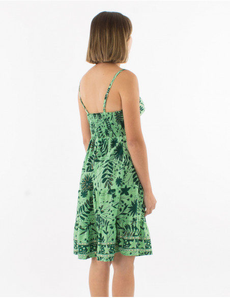 Robe courte d'été à volant motif végétal