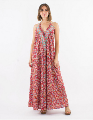 Long backless dress with small flowers