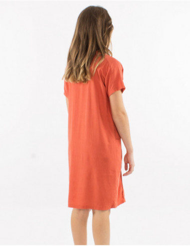 Robe courte en lin, broderies spirales