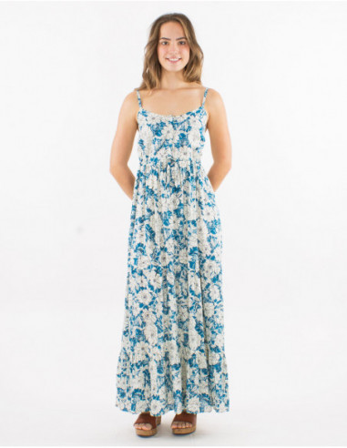 Romantic long dress with straps