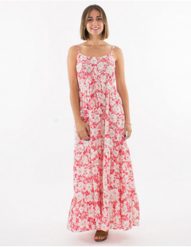 Romantic long dress with straps