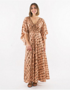 Ethnic style dress with bat sleeves