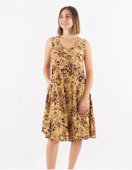 Wide short dress floral pattern pockets
