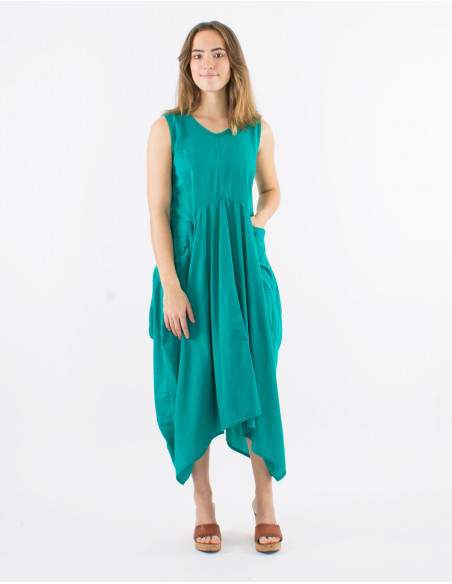 Robe ample asymétrique baba cool unie