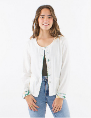 Short jacket with plain linen buttons