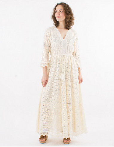 Robe longue d'été en broderie anglaise