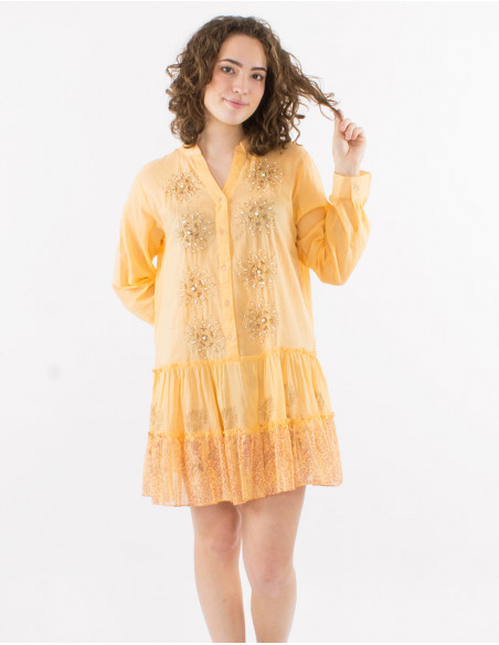 Ethnic tunic with ruffles and pearls