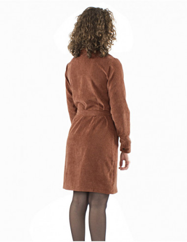 Robe chic à boutons en velours côtelé
