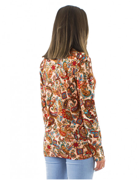 Cashmere patterns T-shirt with V-neck