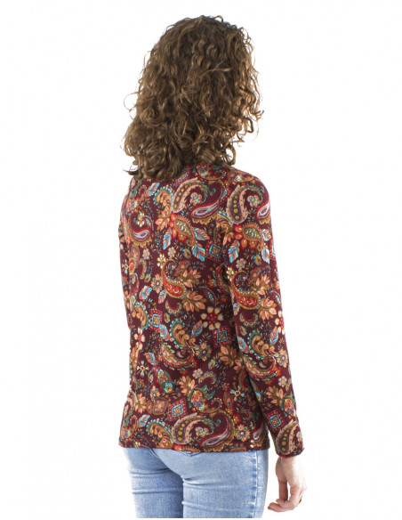 Cashmere patterns T-shirt with V-neck