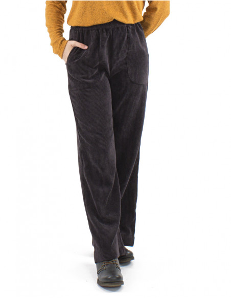 Wide cut corduroy pant with pockets