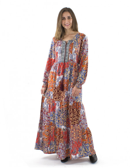 Robe longue ethnique, plastron brodé