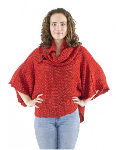 Batwing sleeves sweater with buttons