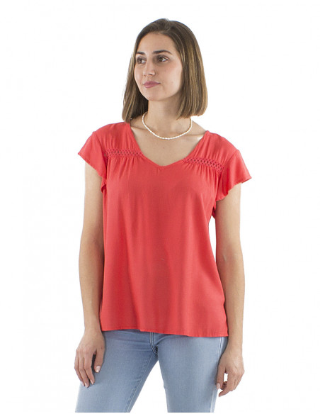 Plain short-sleeved viscose blouse