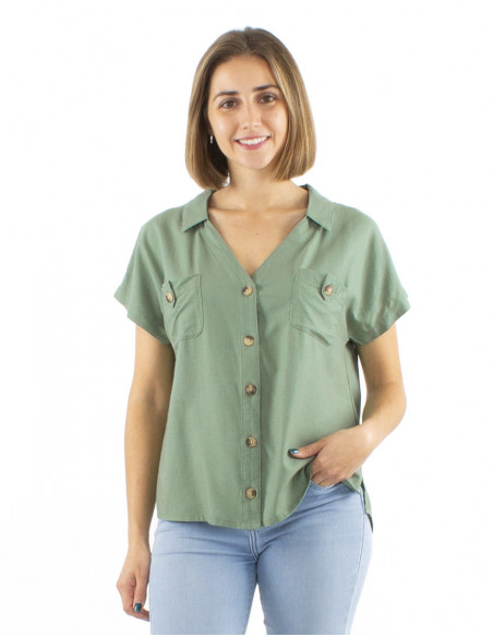 Basic blouse with wooden buttons