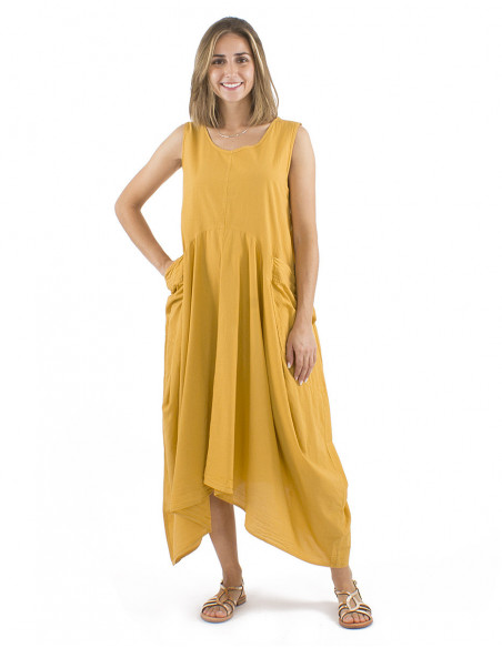 Robe ample asymétrique baba cool unie